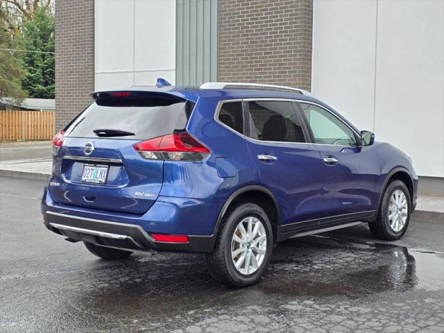2018 Nissan Rogue SV