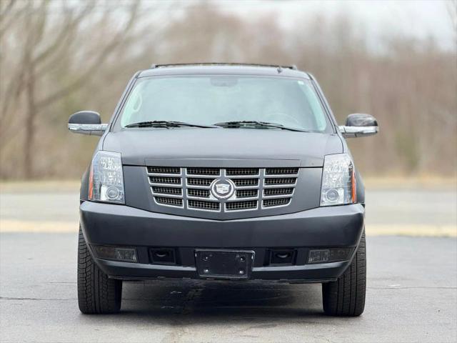 2011 Cadillac Escalade Standard