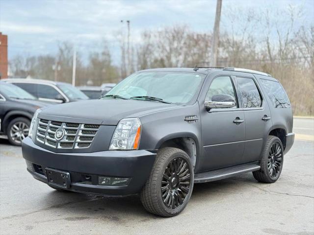 2011 Cadillac Escalade Standard