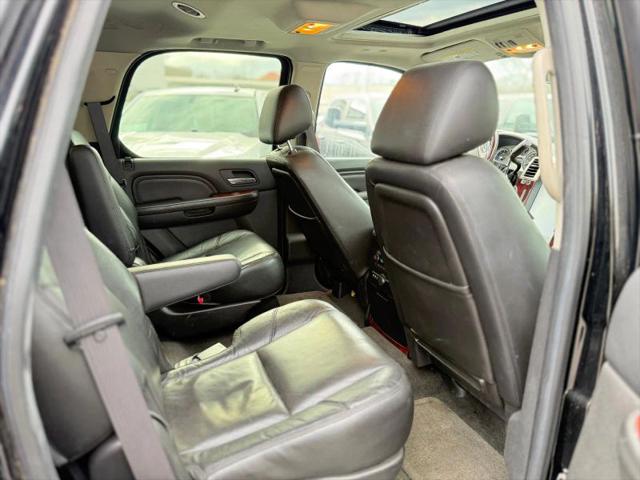 2011 Cadillac Escalade Standard
