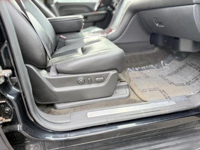 2011 Cadillac Escalade Standard