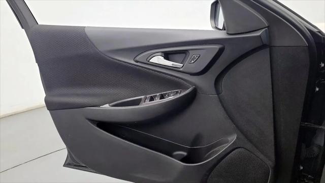 2022 Chevrolet Malibu FWD RS
