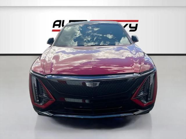 2024 Cadillac iQ Sport w/1SK
