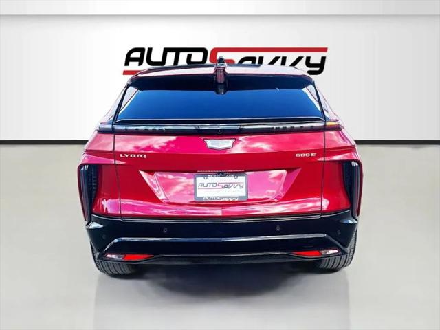 2024 Cadillac iQ Sport w/1SK