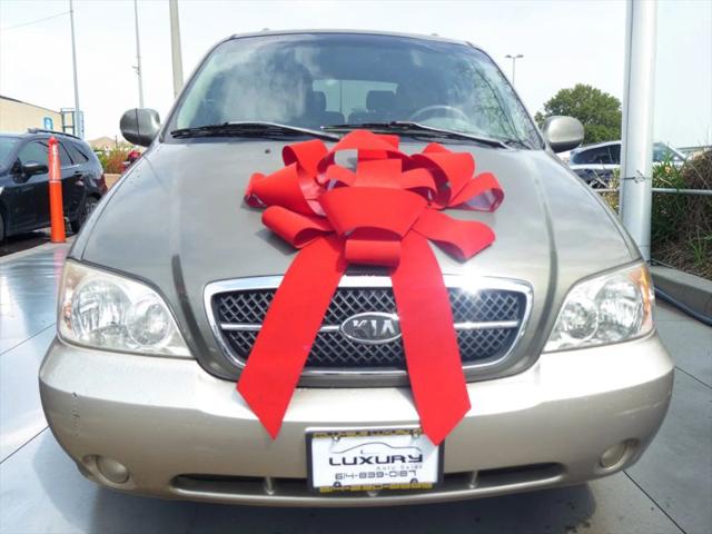 2004 Kia Sedona EX
