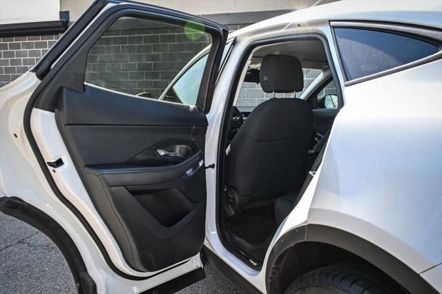2018 Jaguar E-PACE P250