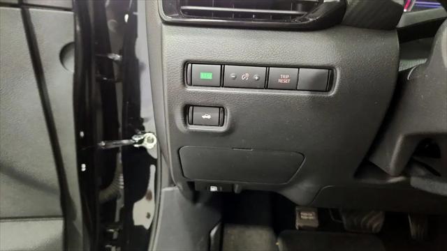 2024 Nissan Sentra SR Xtronic CVT