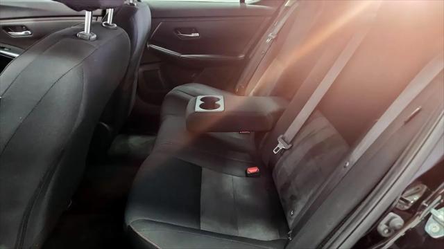 2024 Nissan Sentra SR Xtronic CVT