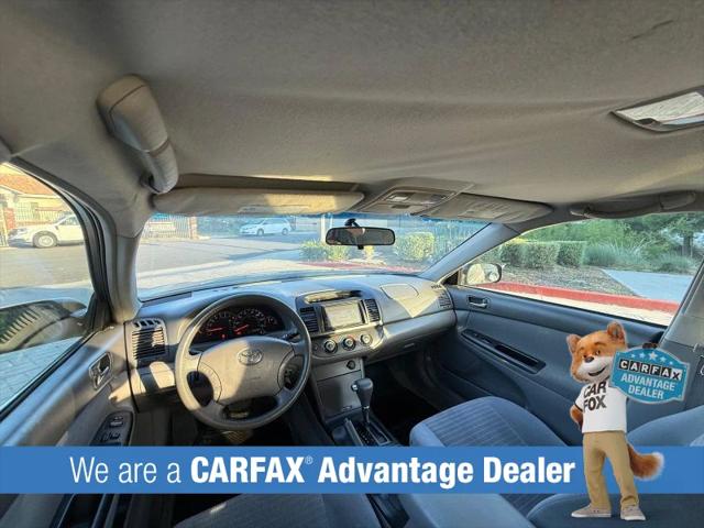 2005 Toyota Camry LE