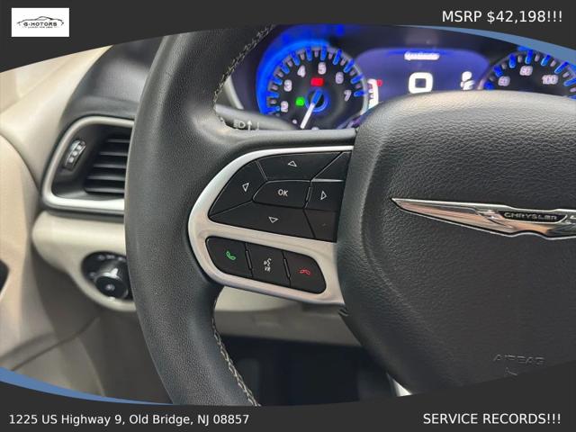 2022 Chrysler Pacifica Touring L