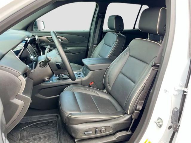 2023 Chevrolet Traverse AWD Premier