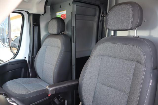 2024 Ram ProMaster 2500 Cargo Van Tradesman High Roof 159" WB w/Pass Seat