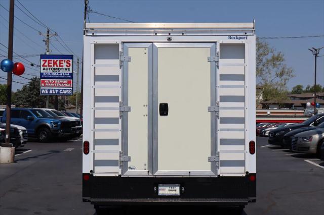 2022 Chevrolet Express Cutaway Work Van