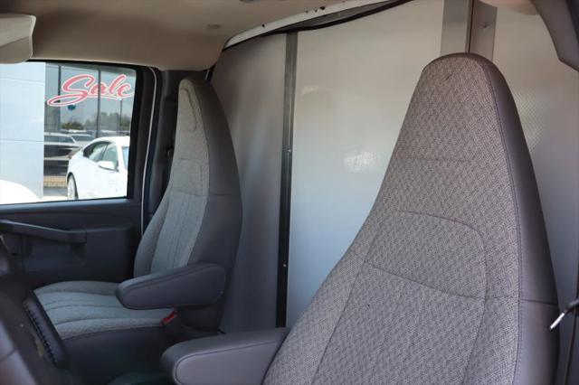 2022 Chevrolet Express Cutaway Work Van