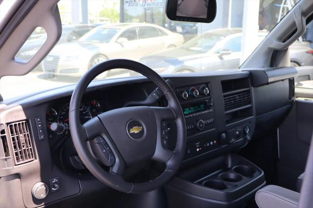 2022 Chevrolet Express Cutaway Work Van