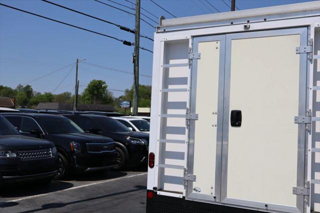 2022 Chevrolet Express Cutaway Work Van