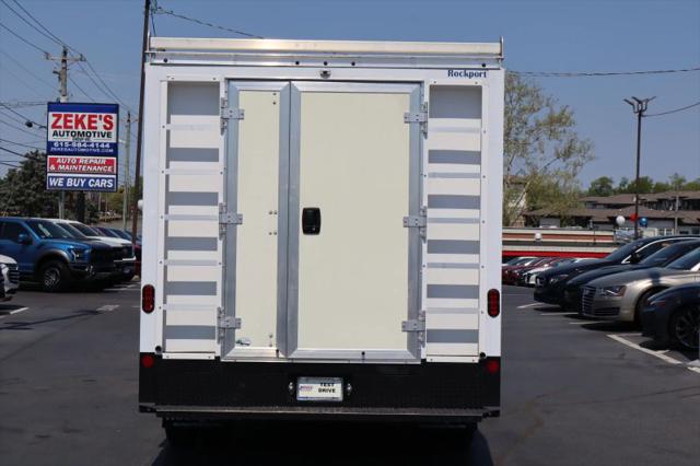 2022 Chevrolet Express Cutaway Work Van