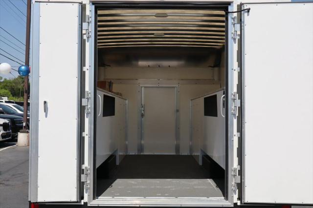 2022 Chevrolet Express Cutaway Work Van