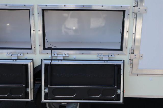 2022 Chevrolet Express Cutaway Work Van