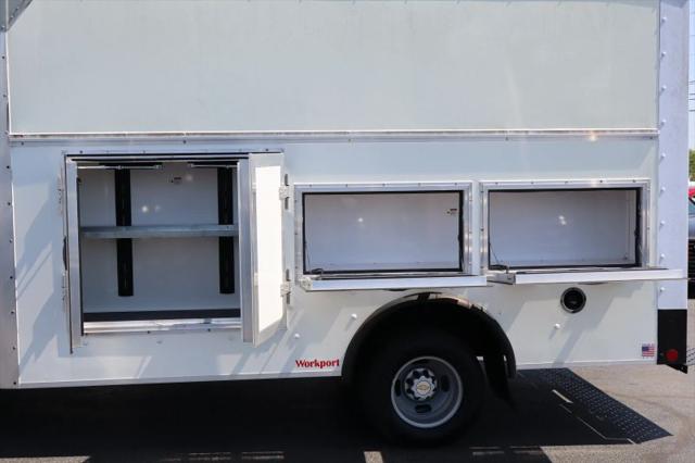 2022 Chevrolet Express Cutaway Work Van