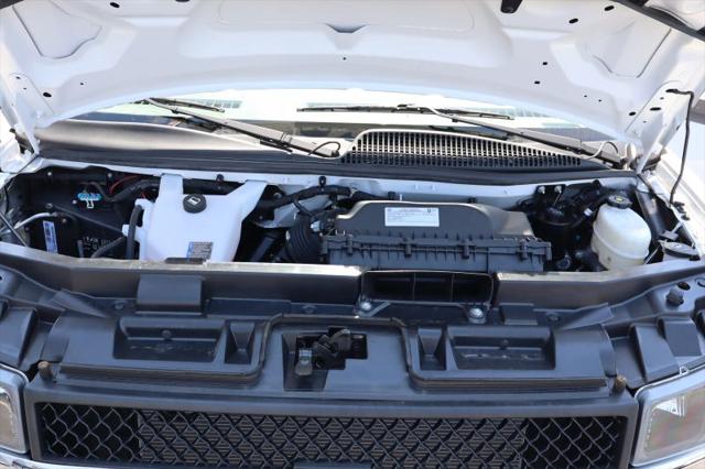 2022 Chevrolet Express Cutaway Work Van