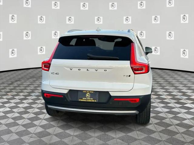2019 Volvo XC40 T5 Momentum