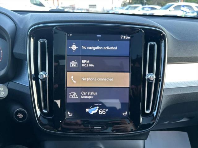 2019 Volvo XC40 T5 Momentum