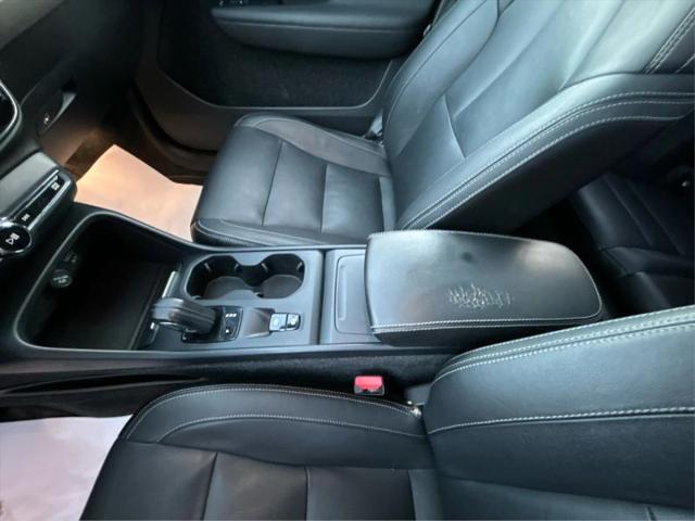 2019 Volvo XC40 T5 Momentum
