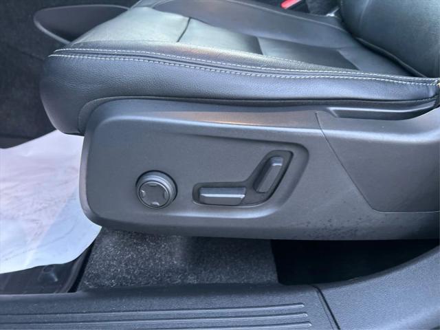 2019 Volvo XC40 T5 Momentum