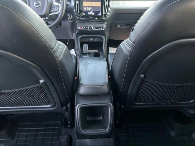 2019 Volvo XC40 T5 Momentum