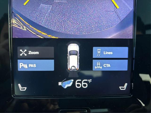 2019 Volvo XC40 T5 Momentum