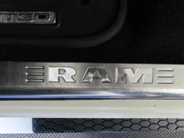 2018 Ram 1500 Limited Crew Cab 4x4 57 Box