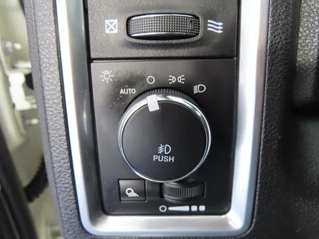 2018 Ram 1500 Limited Crew Cab 4x4 57 Box