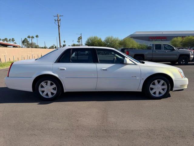 2006 Cadillac DTS Standard