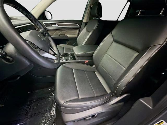 2023 Volkswagen Atlas 2.0T SE w/Technology