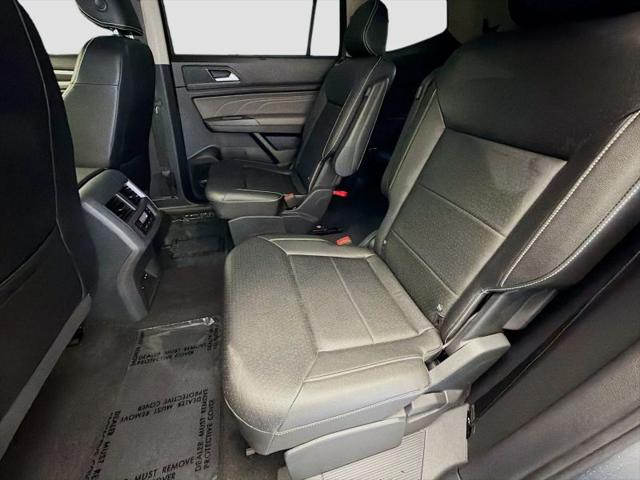 2023 Volkswagen Atlas 2.0T SE w/Technology