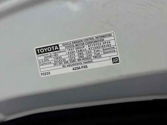 2024 Toyota Sienna XLE