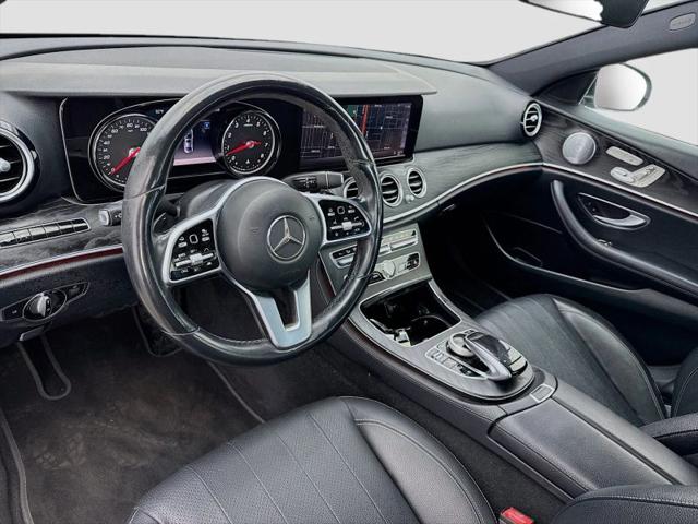 2019 Mercedes-Benz E-CLASS E 300 E 300