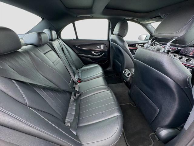 2019 Mercedes-Benz E-CLASS E 300 E 300