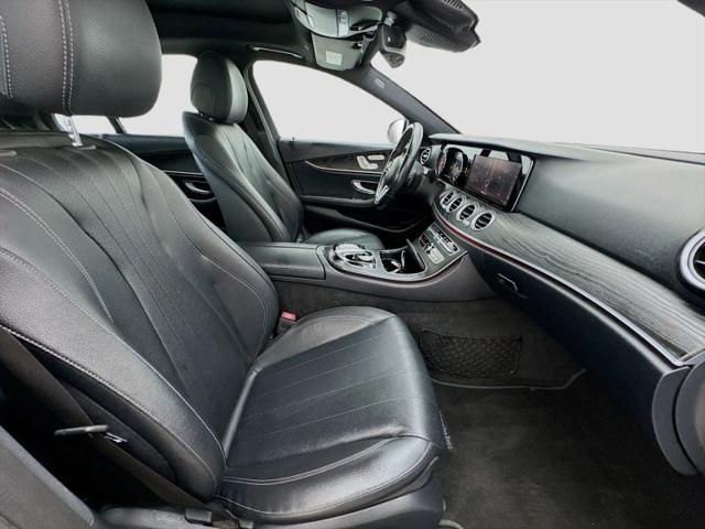 2019 Mercedes-Benz E-CLASS E 300 E 300