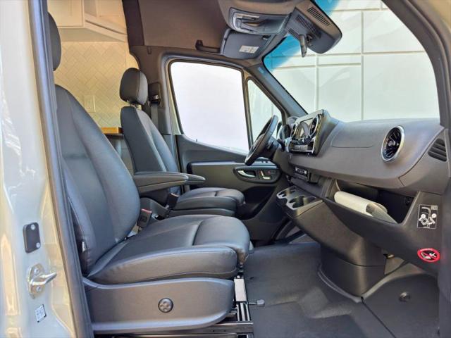 2023 Mercedes-Benz Sprinter 2500 High Roof 4-Cyl Diesel HO
