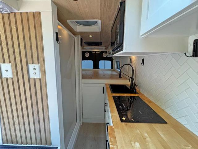 2023 Mercedes-Benz Sprinter 2500 High Roof 4-Cyl Diesel HO