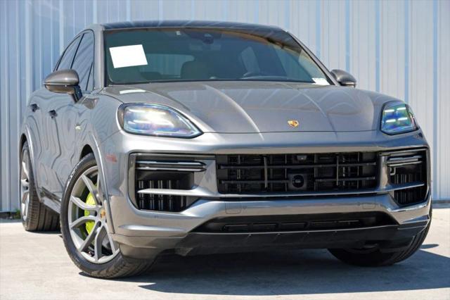 2024 Porsche Cayenne E-Hybrid Turbo