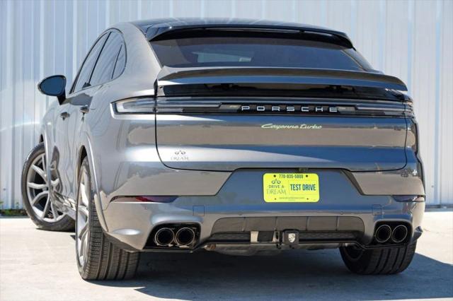 2024 Porsche Cayenne E-Hybrid Turbo