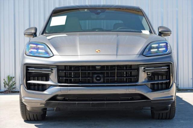 2024 Porsche Cayenne E-Hybrid Turbo