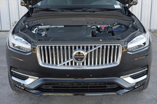 2025 Volvo XC90 B6 Plus 7-Seater