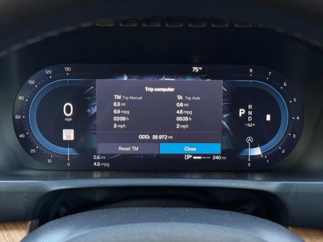 2025 Volvo XC90 B6 Plus 7-Seater