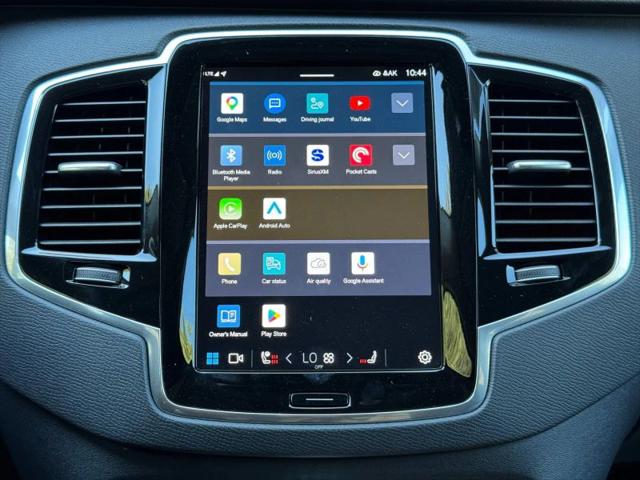 2025 Volvo XC90 B6 Plus 7-Seater