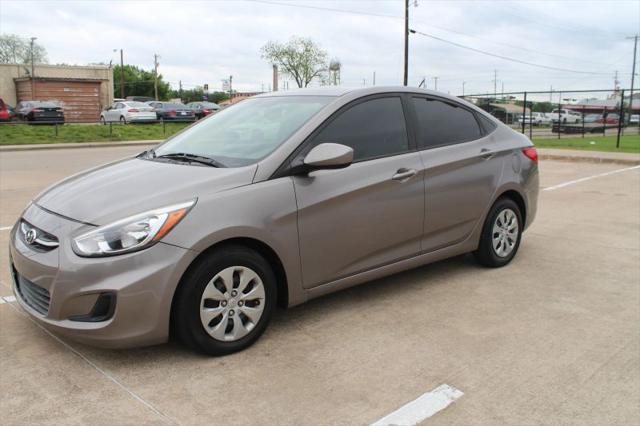 2017 Hyundai Accent SE