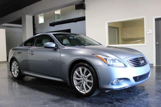 2015 INFINITI Q60 Journey